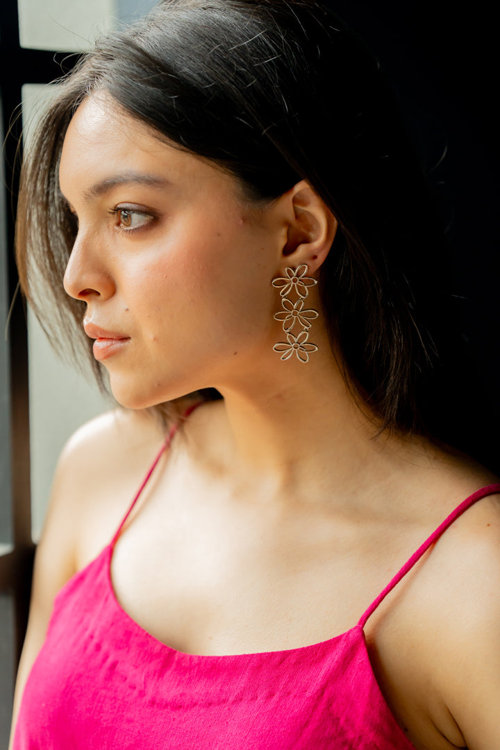 THREE FLOWER DANGLERS
