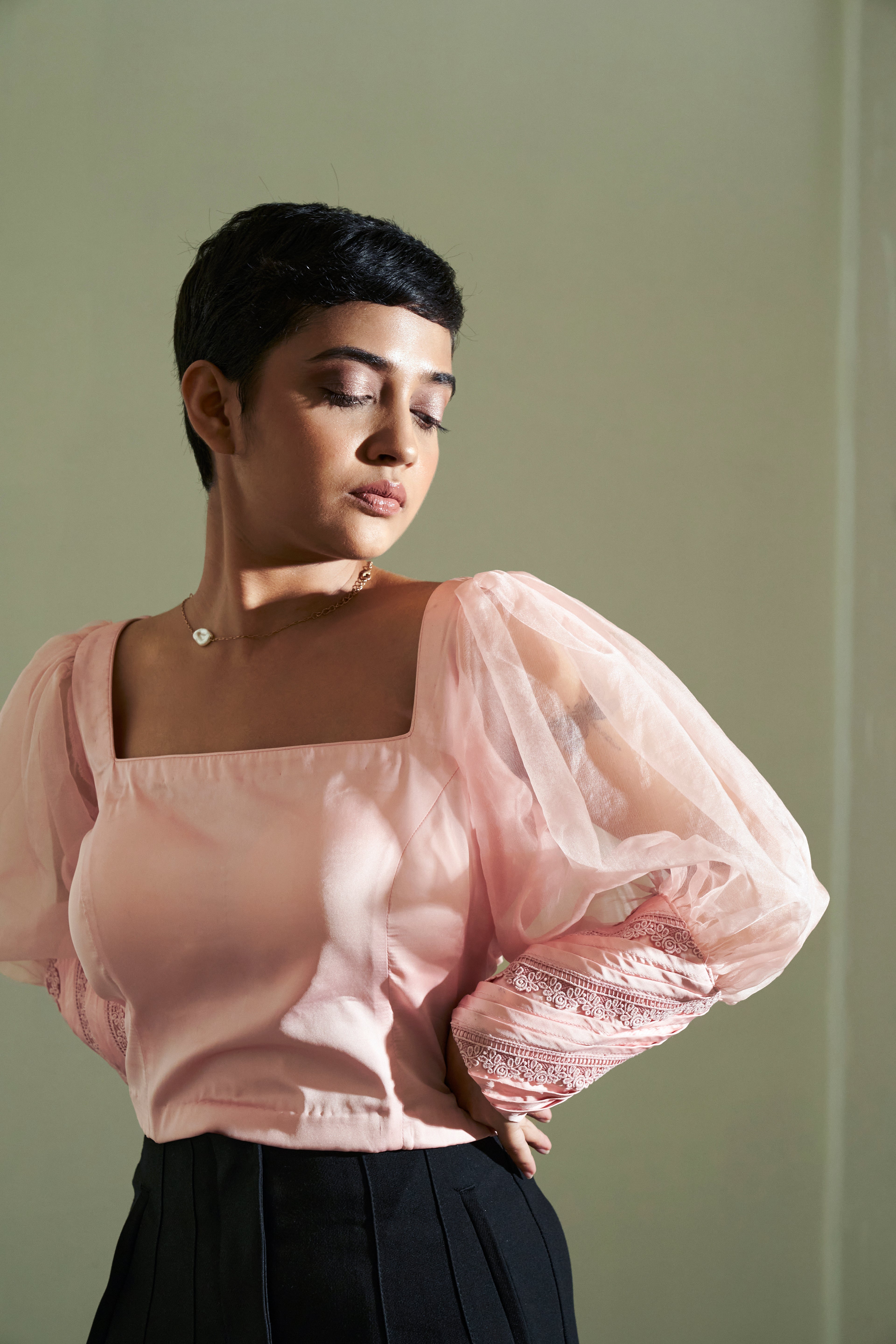 REN'S SATIN TOP