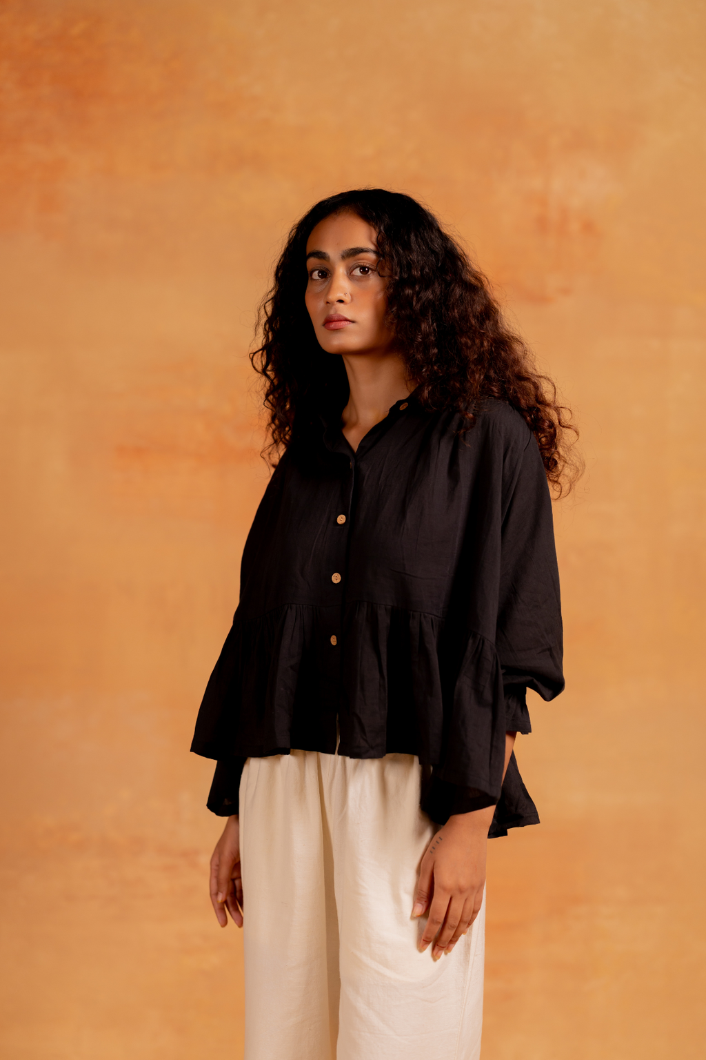 SENZA GATHERED SHIRT TOP