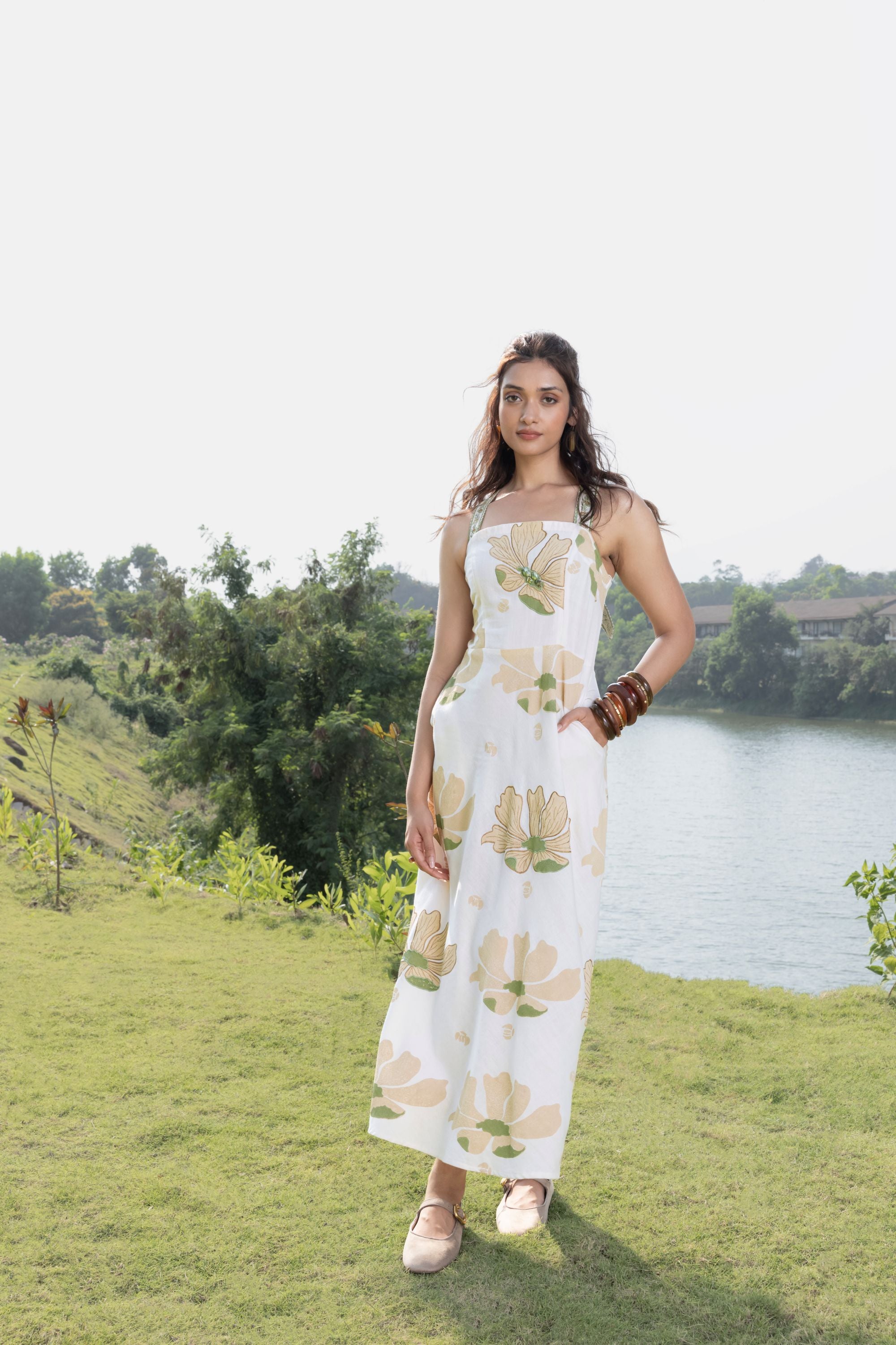 Criss-Cross Back Strappy Floral Print Midi Dress