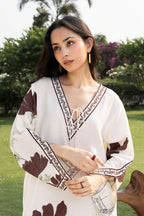 Floral Kaftan with Embroidered Detailing