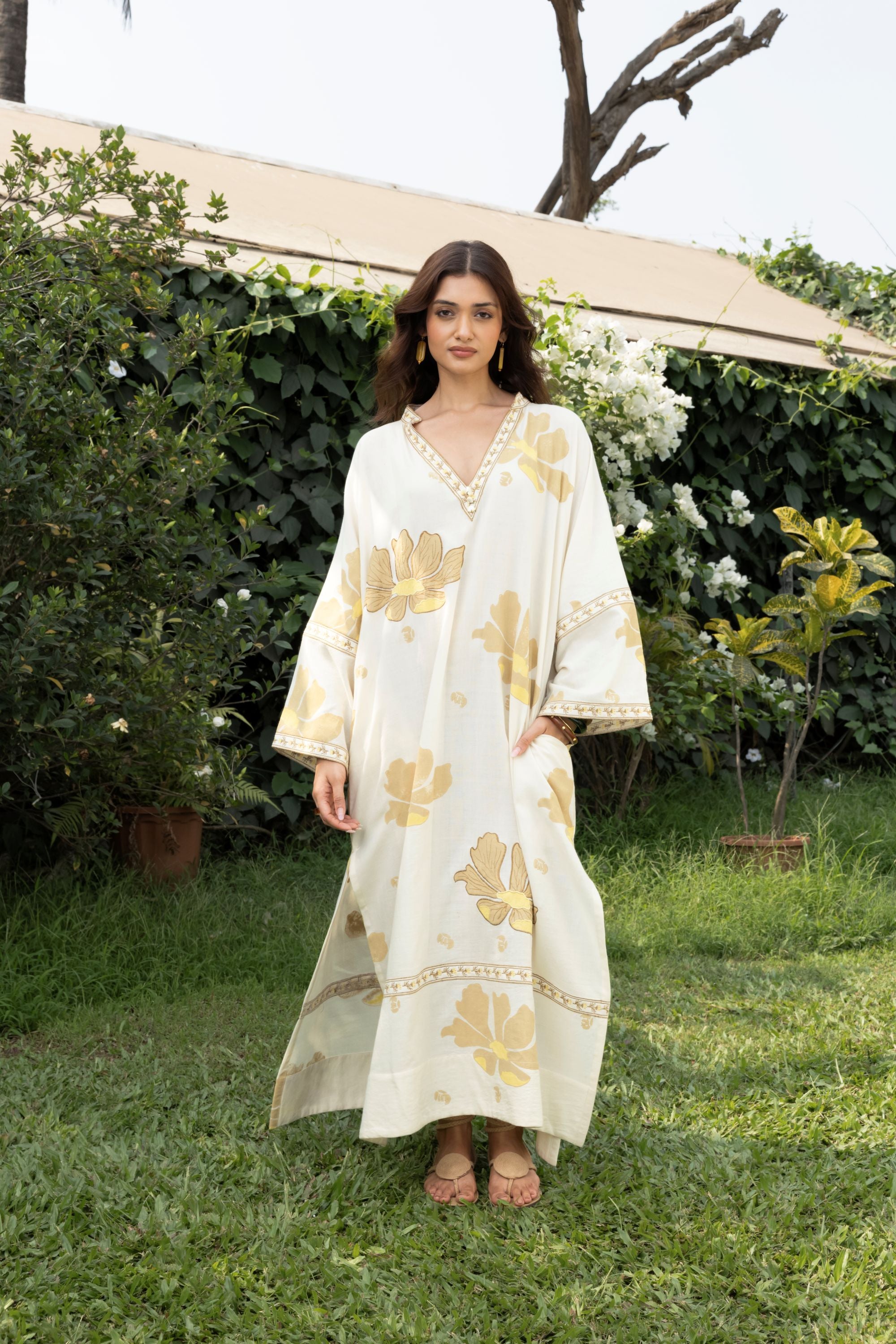 Oversized V-Neck Kaftan with Border Detail
