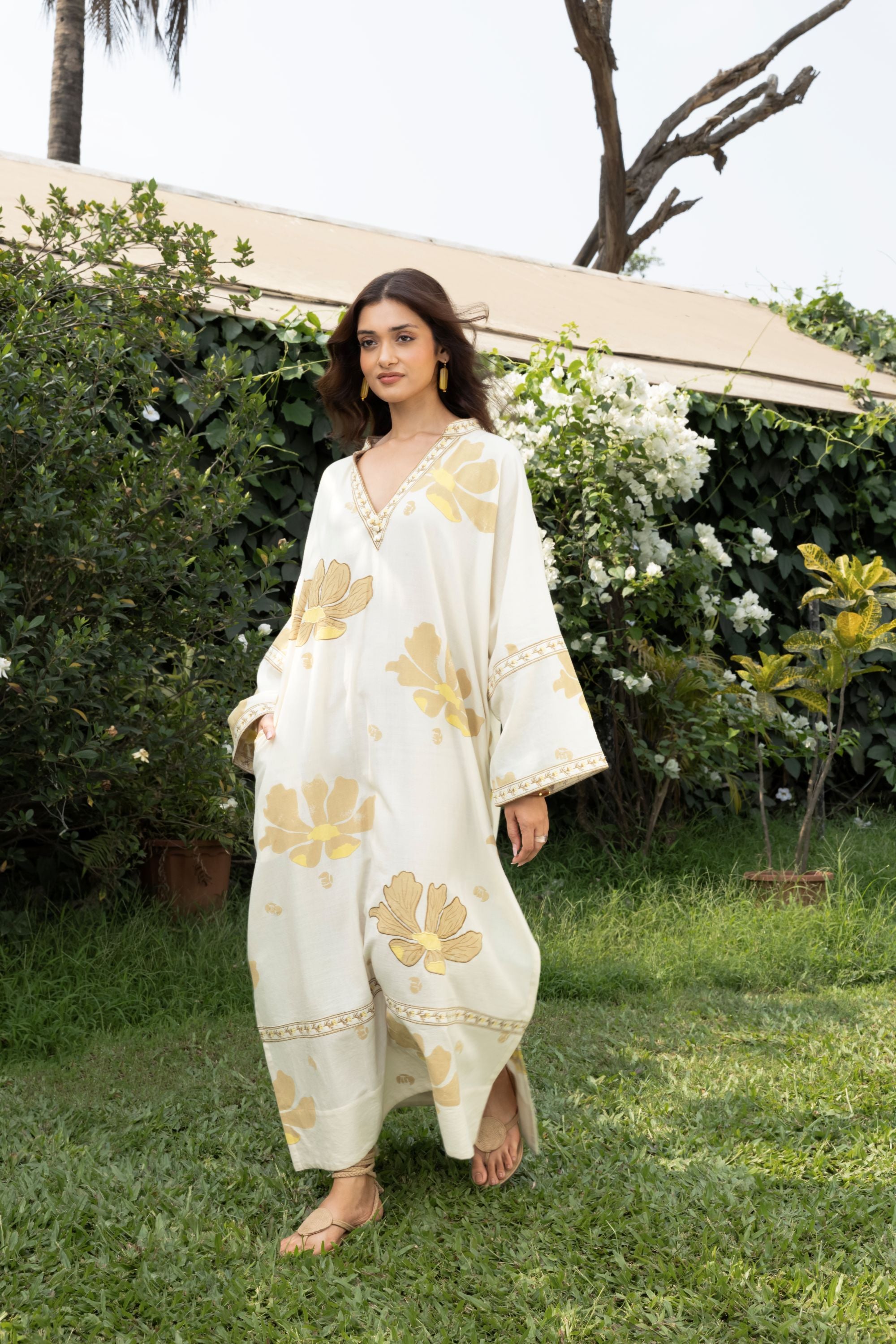 Oversized V-Neck Kaftan with Border Detail