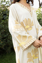 Oversized V-Neck Kaftan with Border Detail