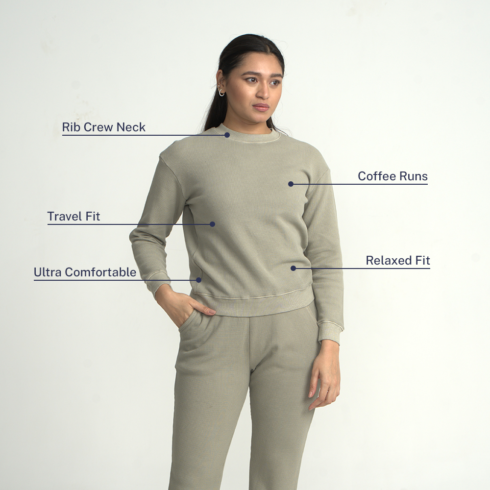 Comfy Chic Women's Sweatshirt