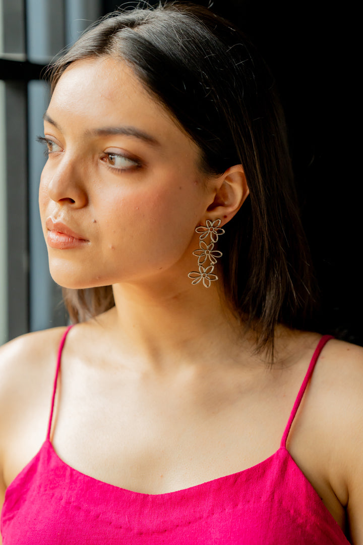 THREE FLOWER DANGLERS