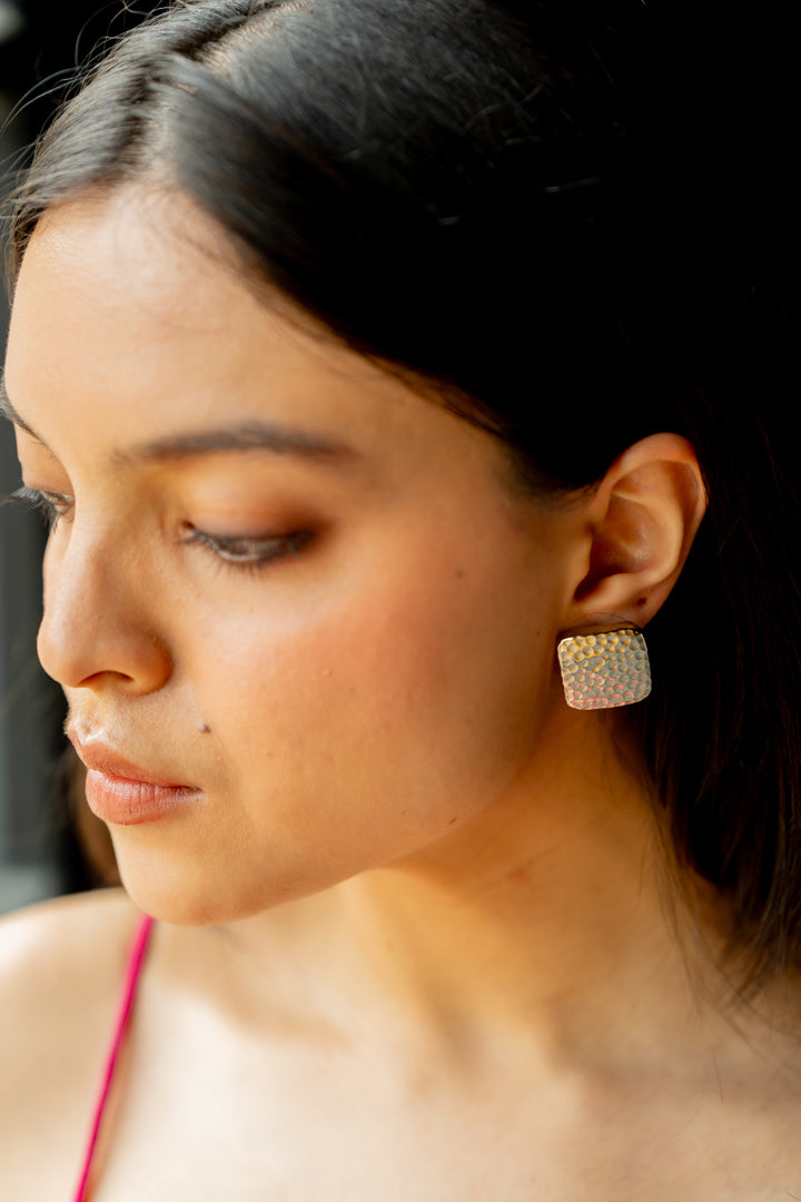 TARA STUDS