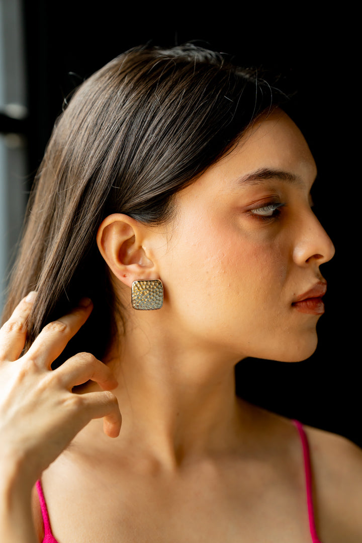 TARA STUDS