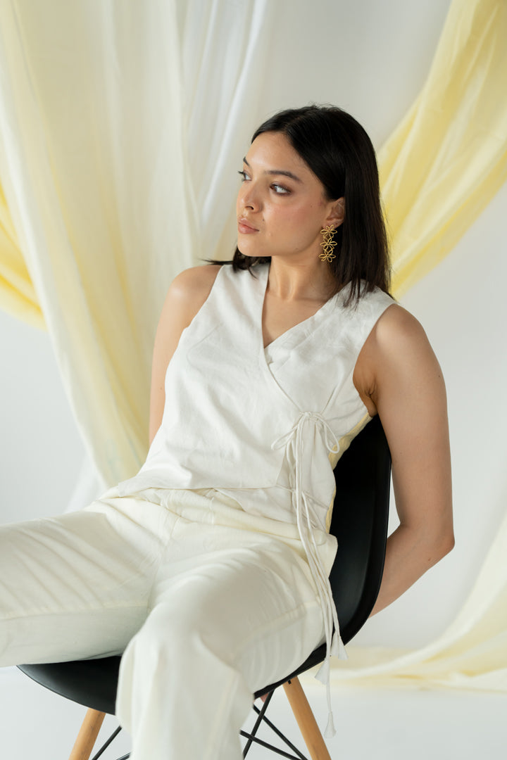 ANA VEST