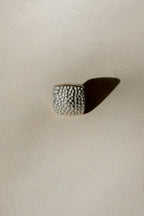 AVERY RING