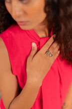 FLOWER DOUBLE RING