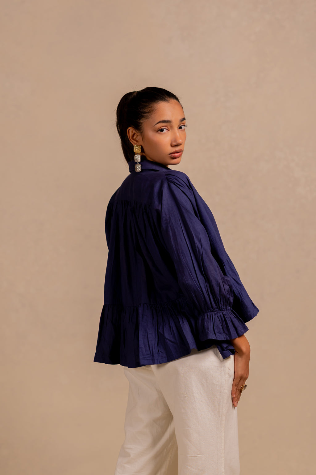 SENZA GATHERED SHIRT TOP