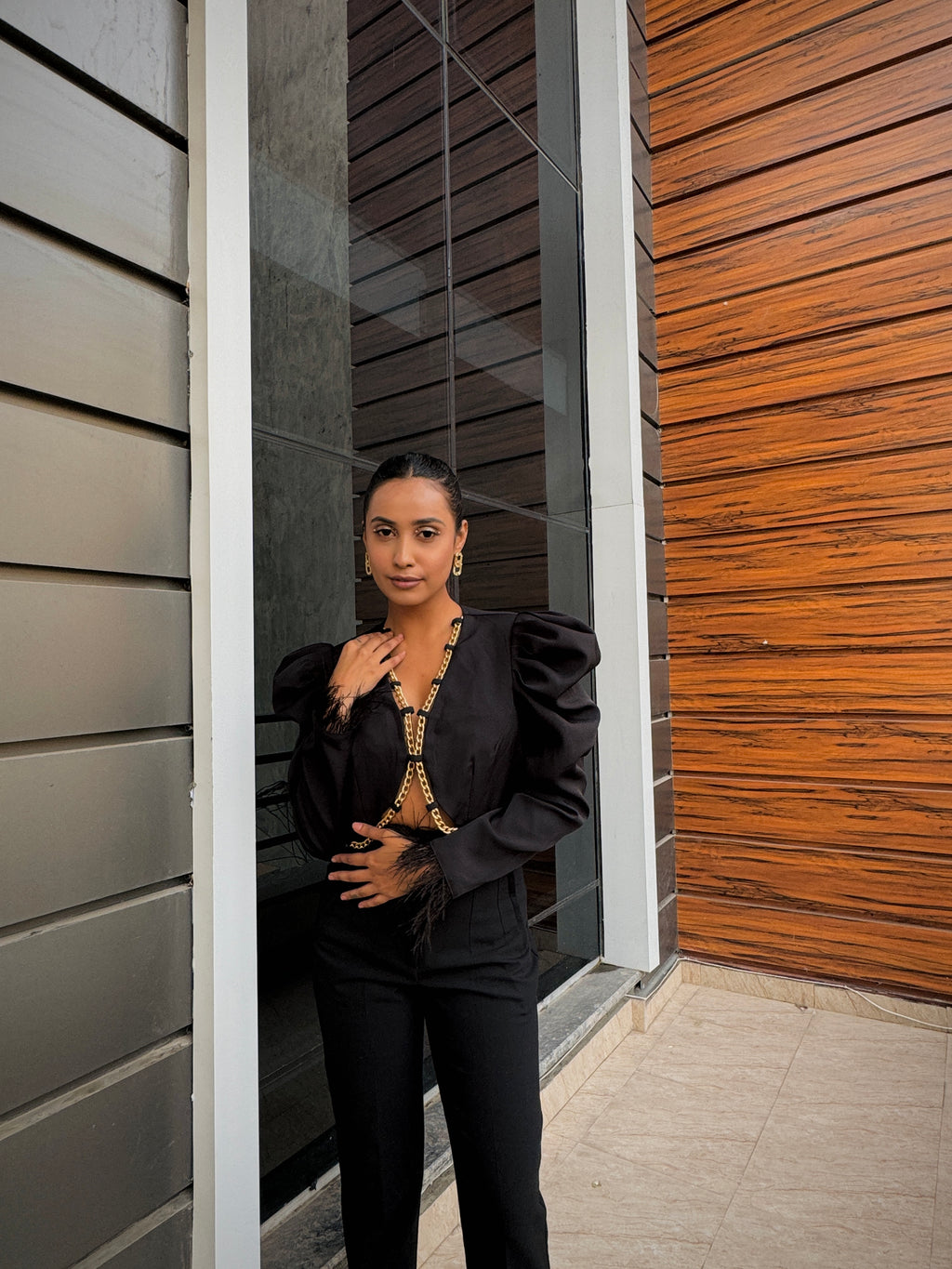 BLACK FRONT OPEN JACKET