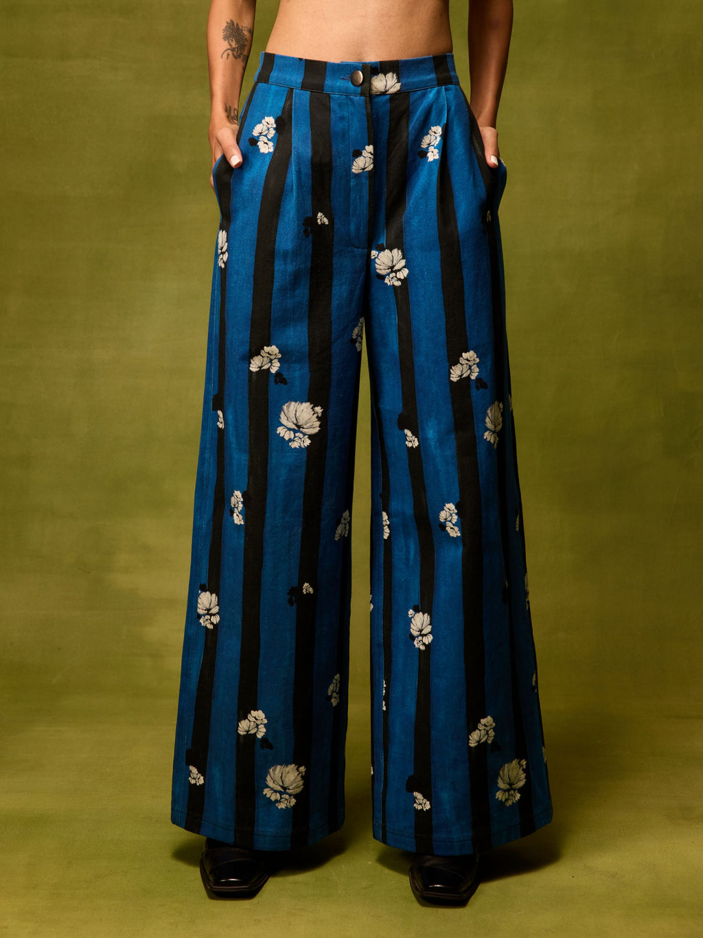 Saphire Bloom Straight Trousers