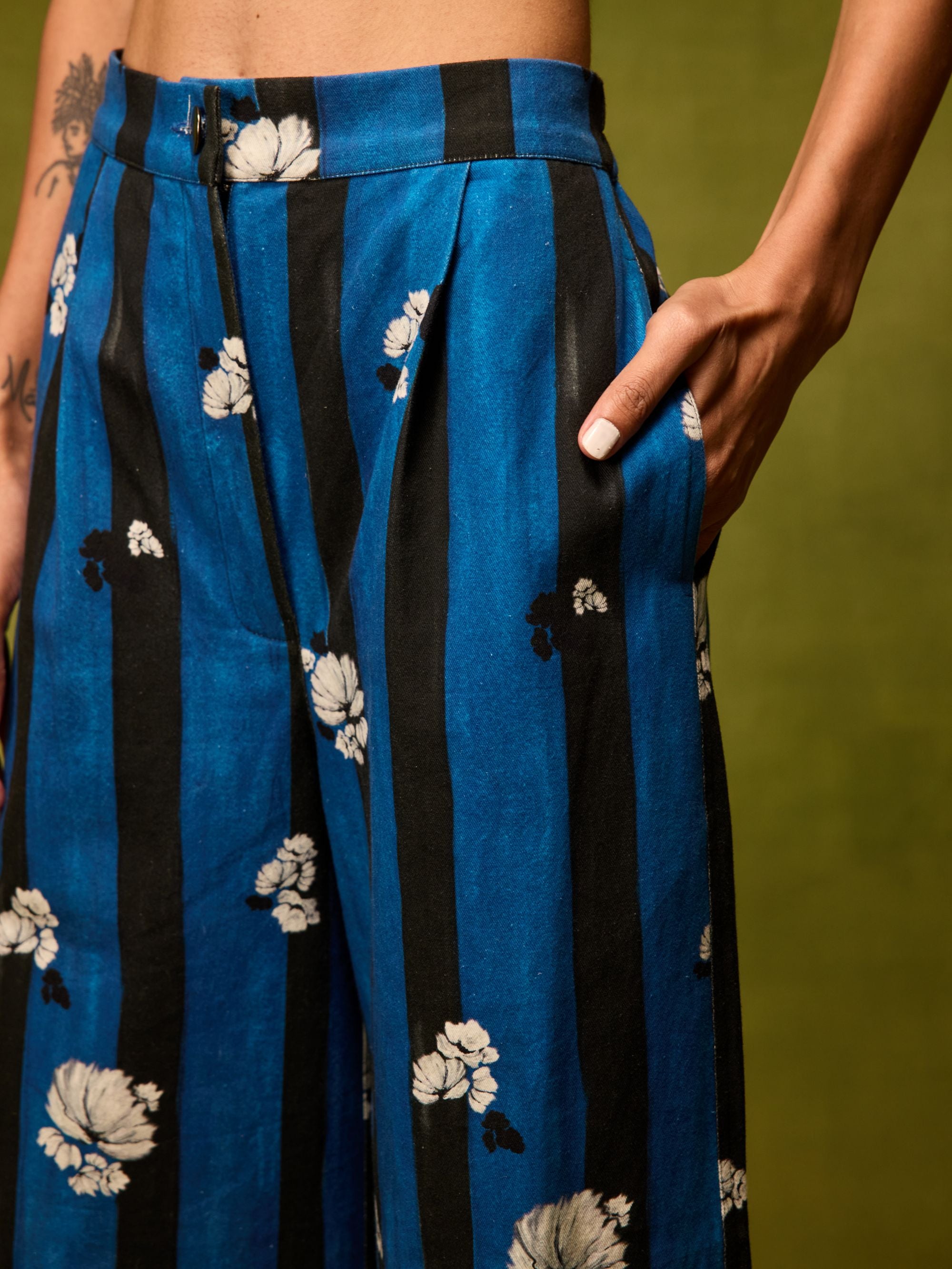 Saphire Bloom Straight Trousers