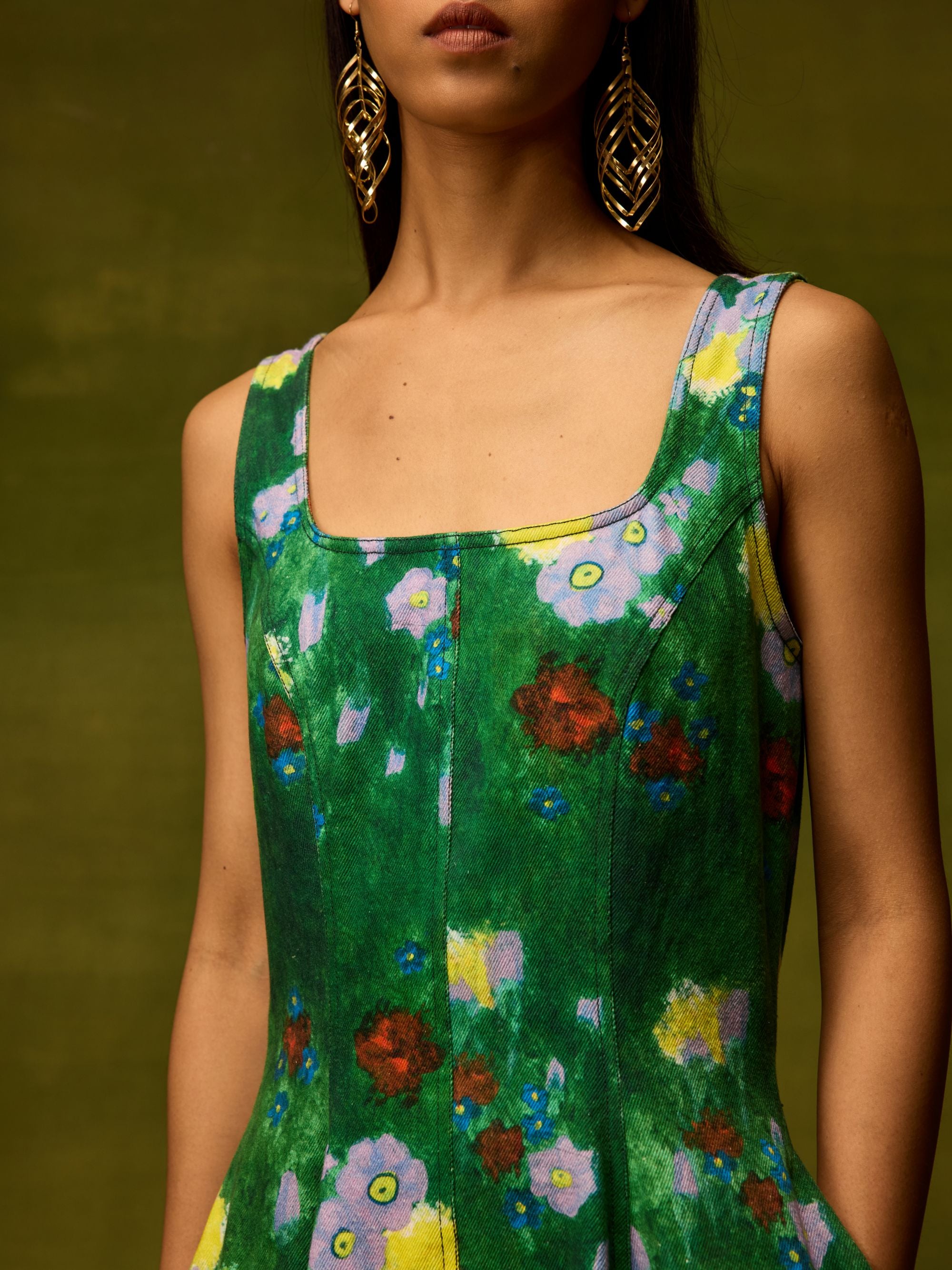 Emerald Bloom Midi Dress