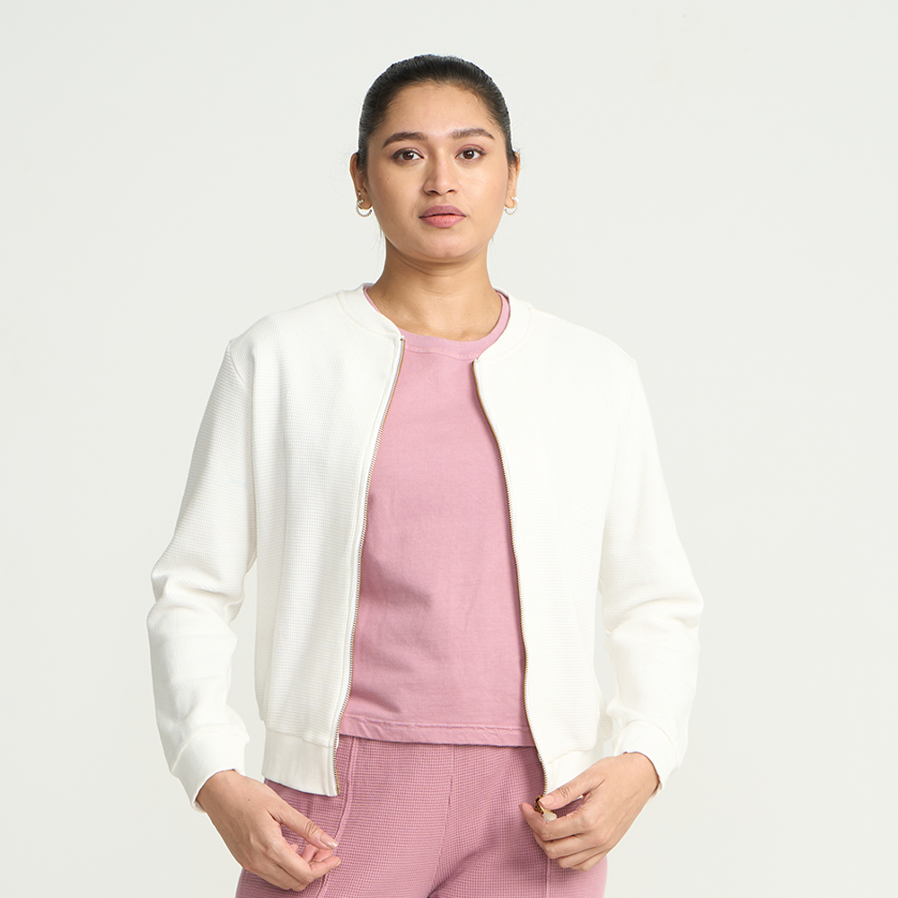 Essential  Women's Crop T-shirt