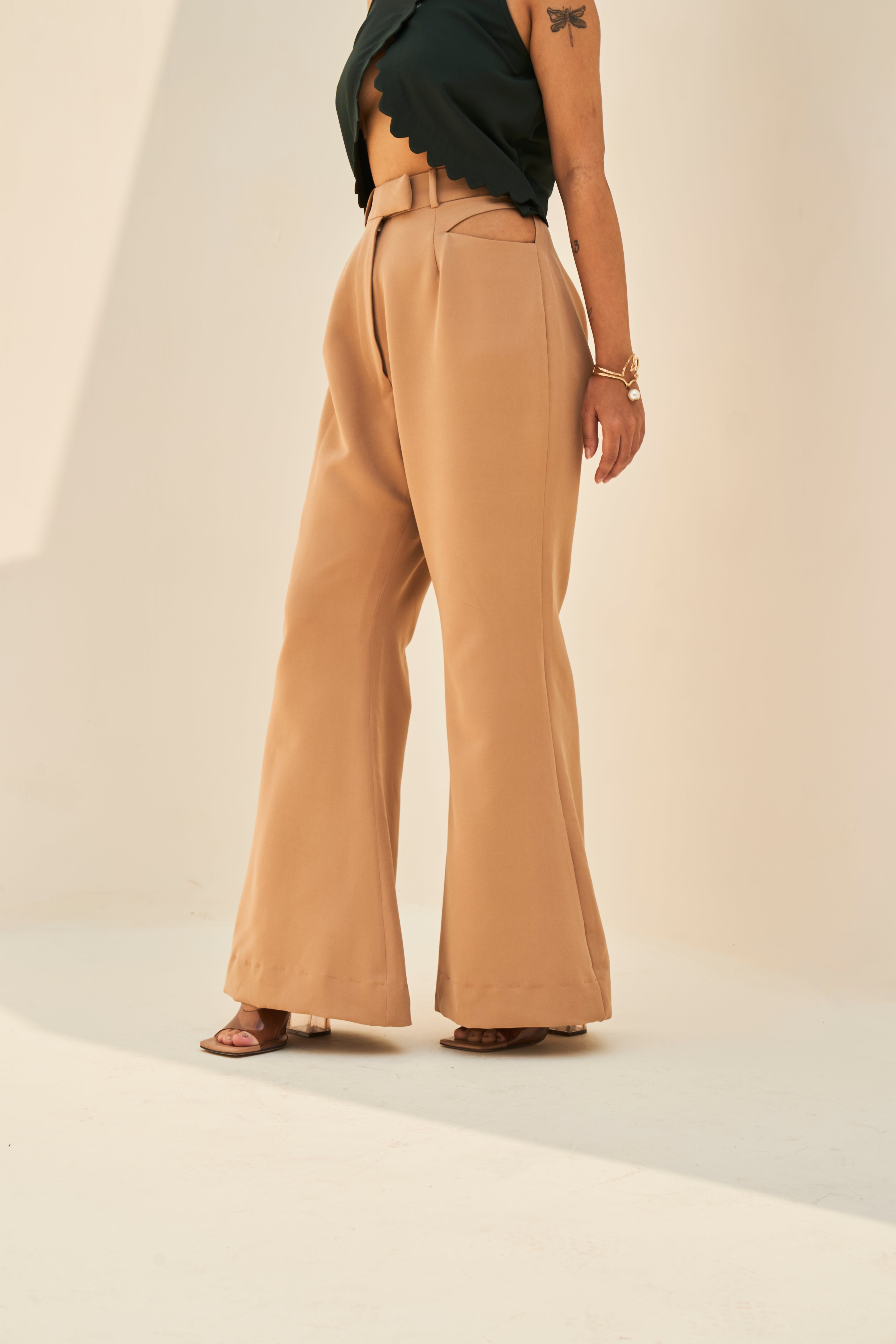 PAPILLION CREPE PANTS