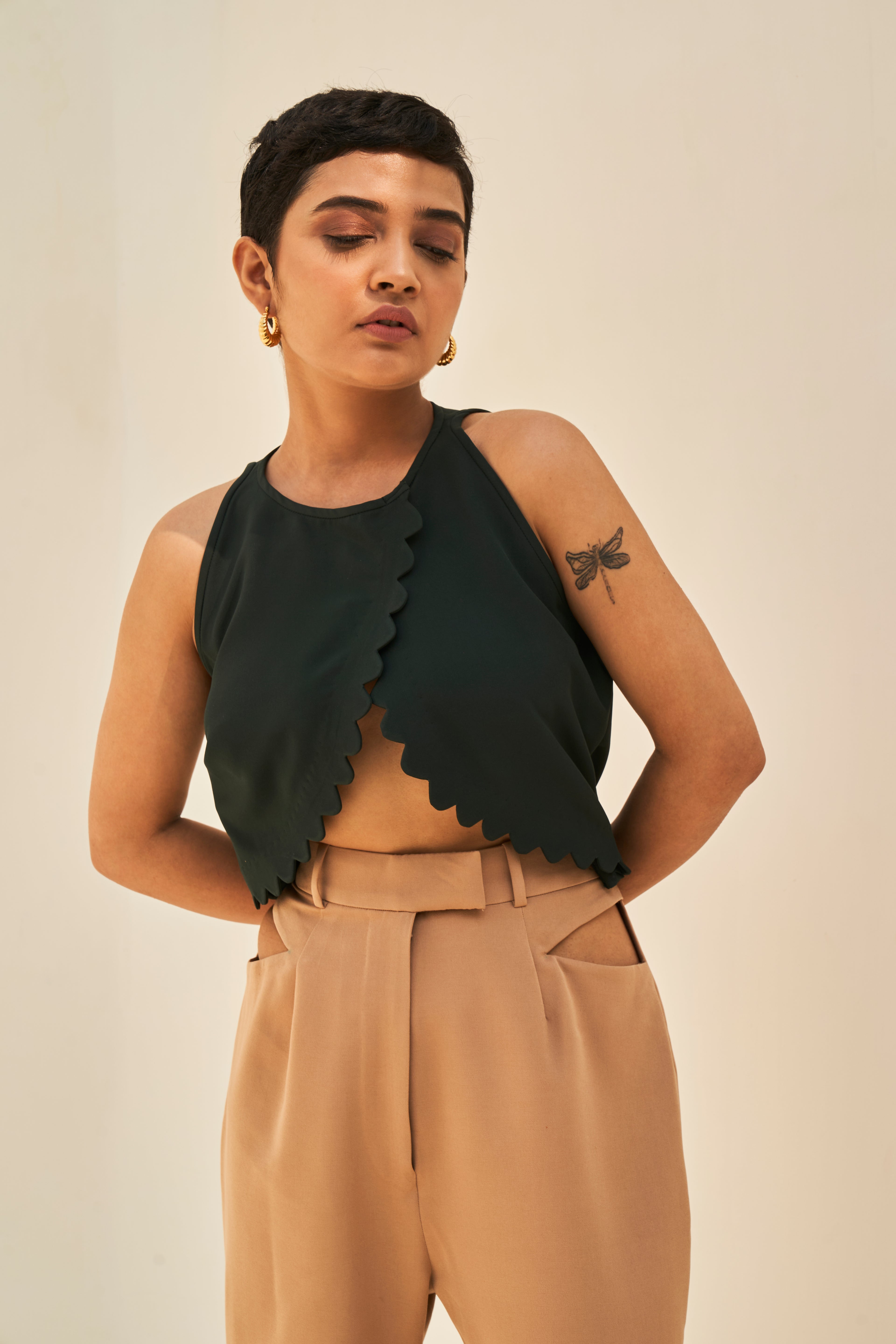 PAPPILLION CREPE TOP