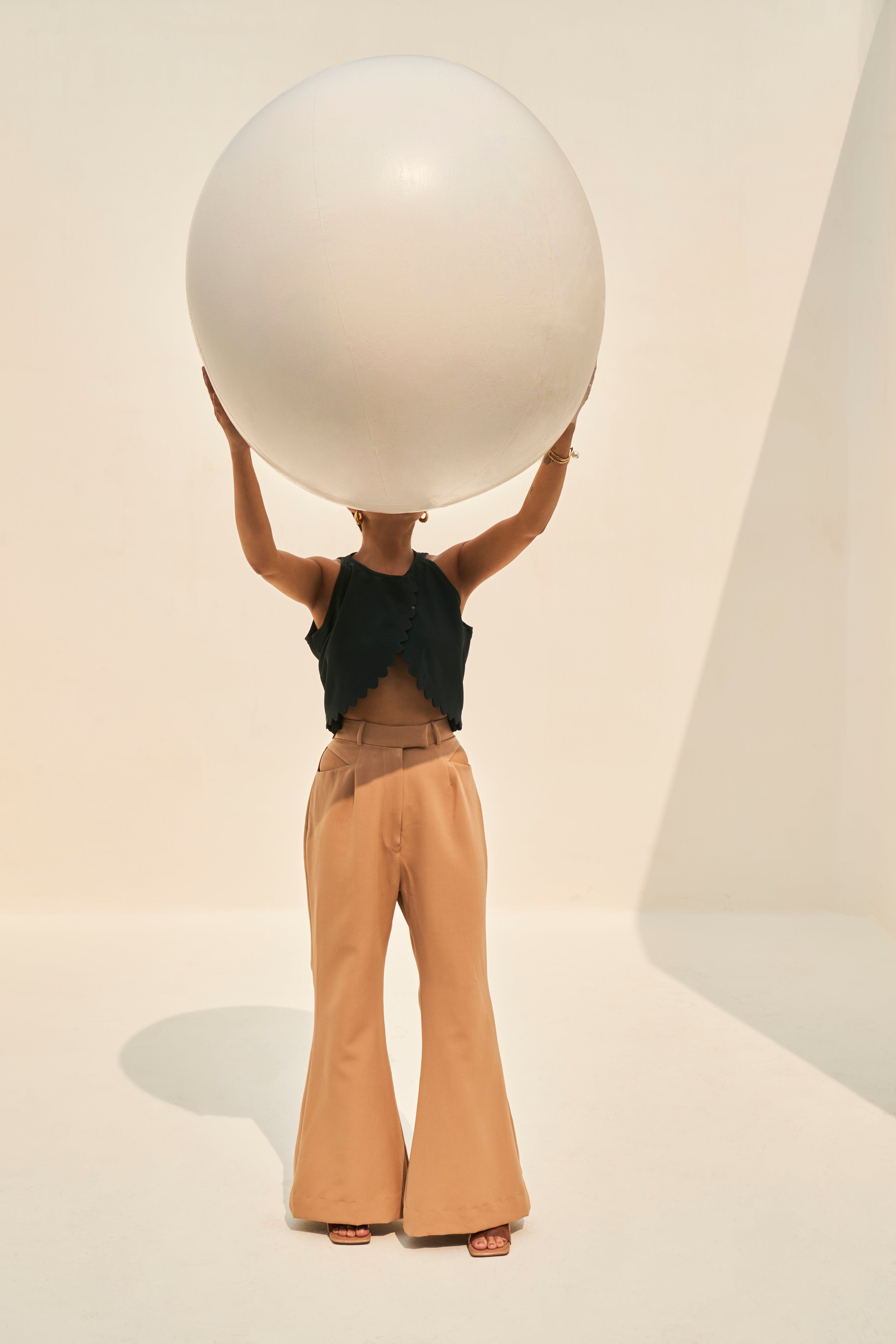 PAPILLION CREPE PANTS